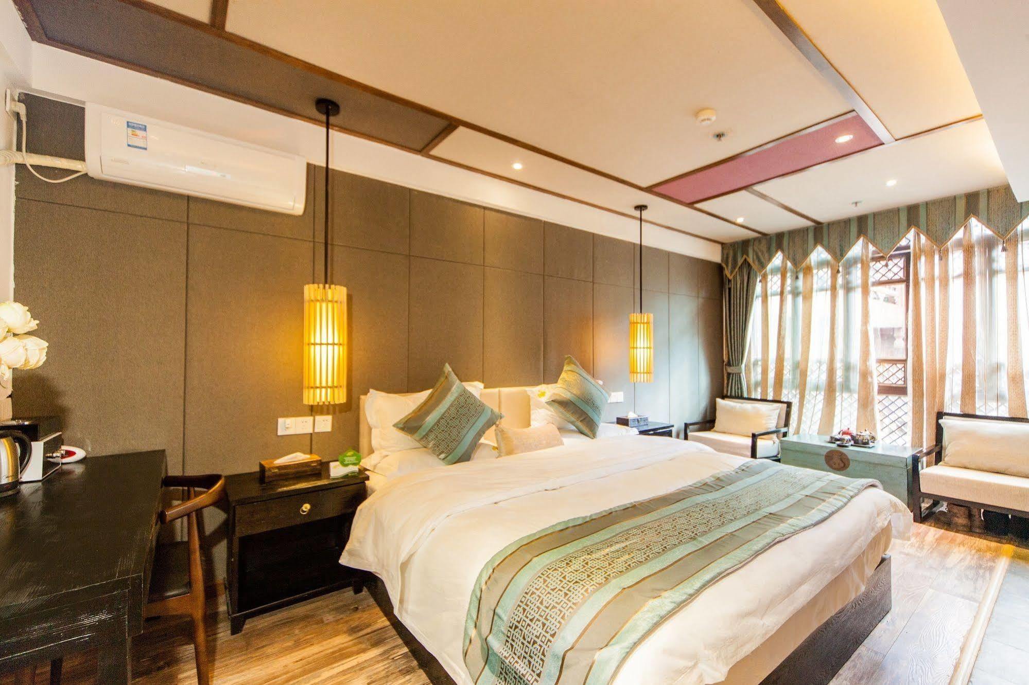 Lijiang Liman Hotel Экстерьер фото