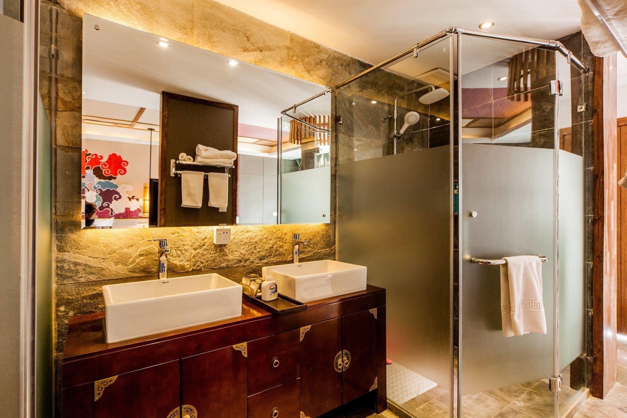 Lijiang Liman Hotel Экстерьер фото
